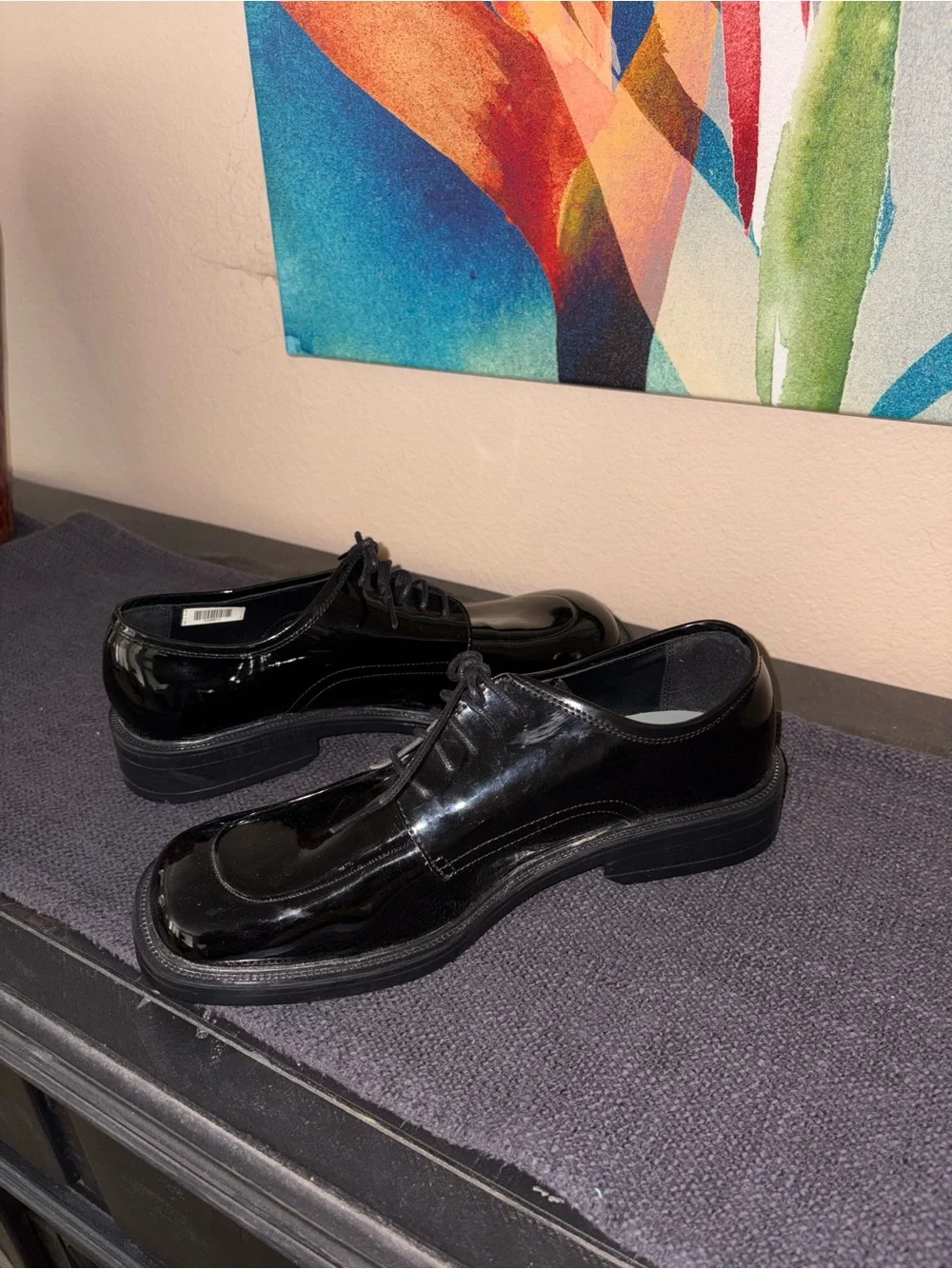 American Vintage polished black