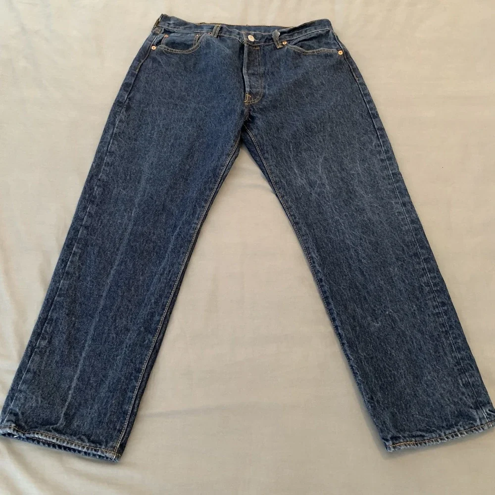 Levis‎ 501 Jeans Mens 36x30 Blue Denim Straight Leg Button Fly Classic Fit