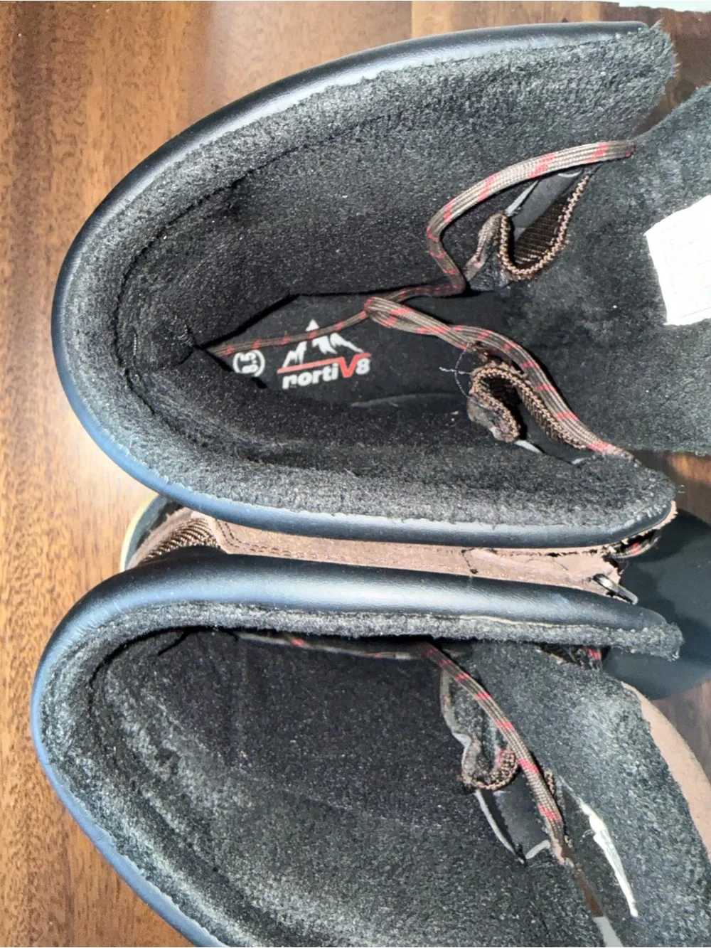 3M Thinsulate Waterproof Duck Boots Brown Black Women’s 8.5