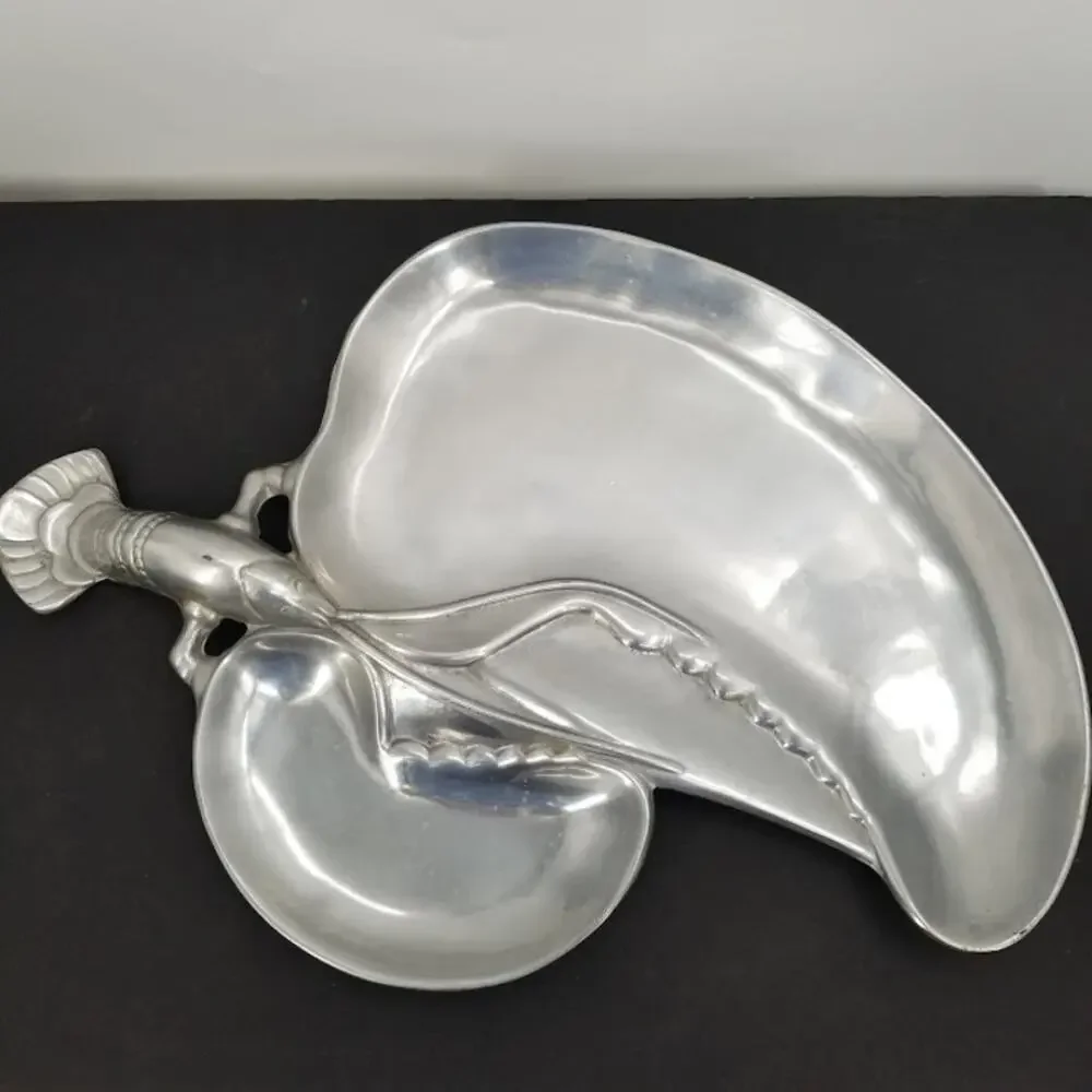 Wilton vintage metal