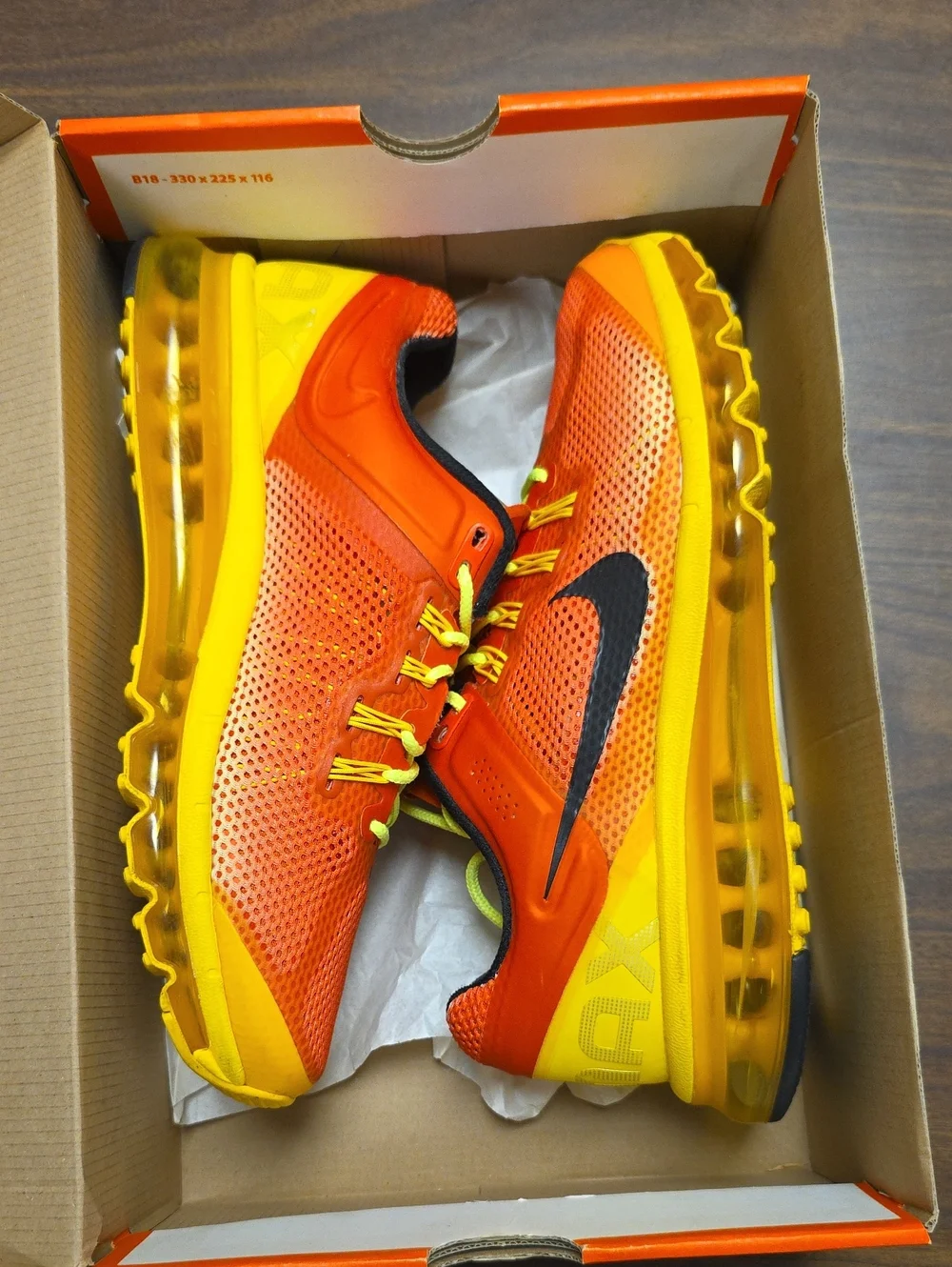 Nike air max+