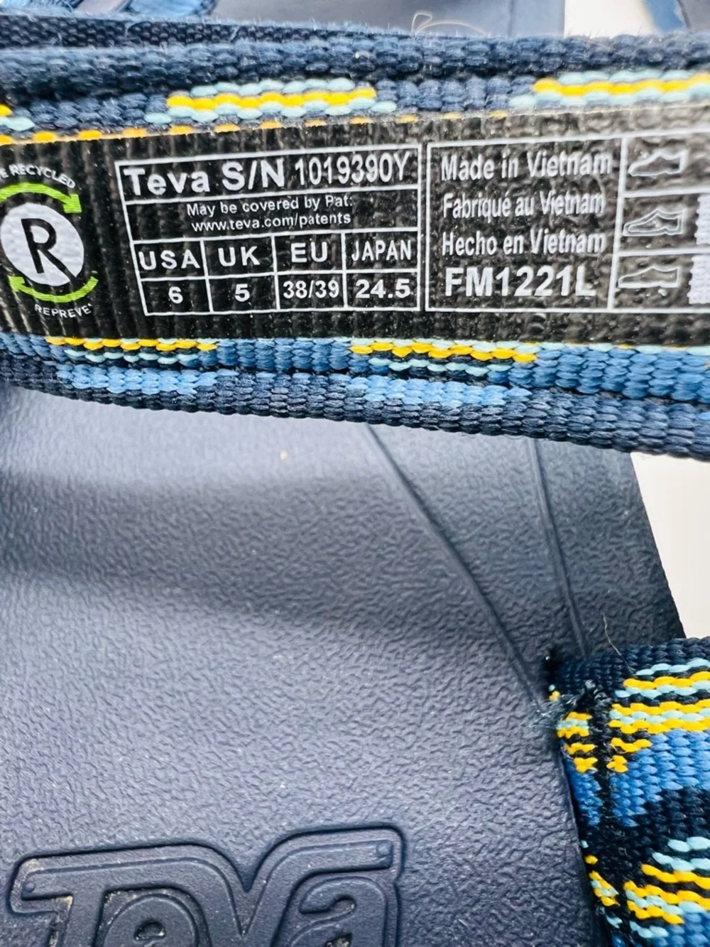 Teva hurricane xlt