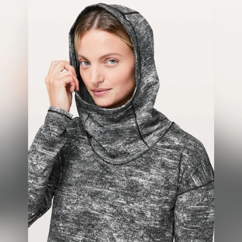 lululemon athletica excellent like