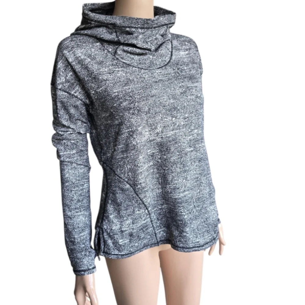 lululemon athletica excellent like