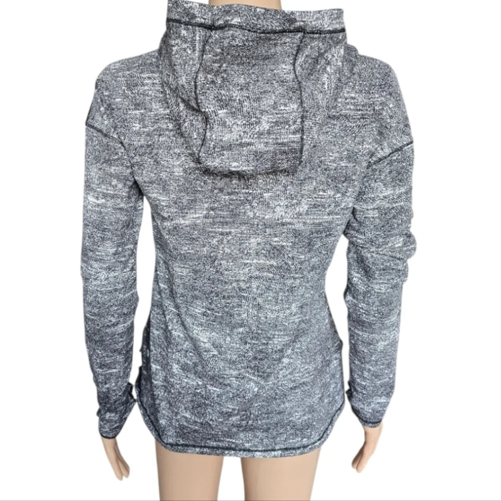 lululemon athletica excellent like