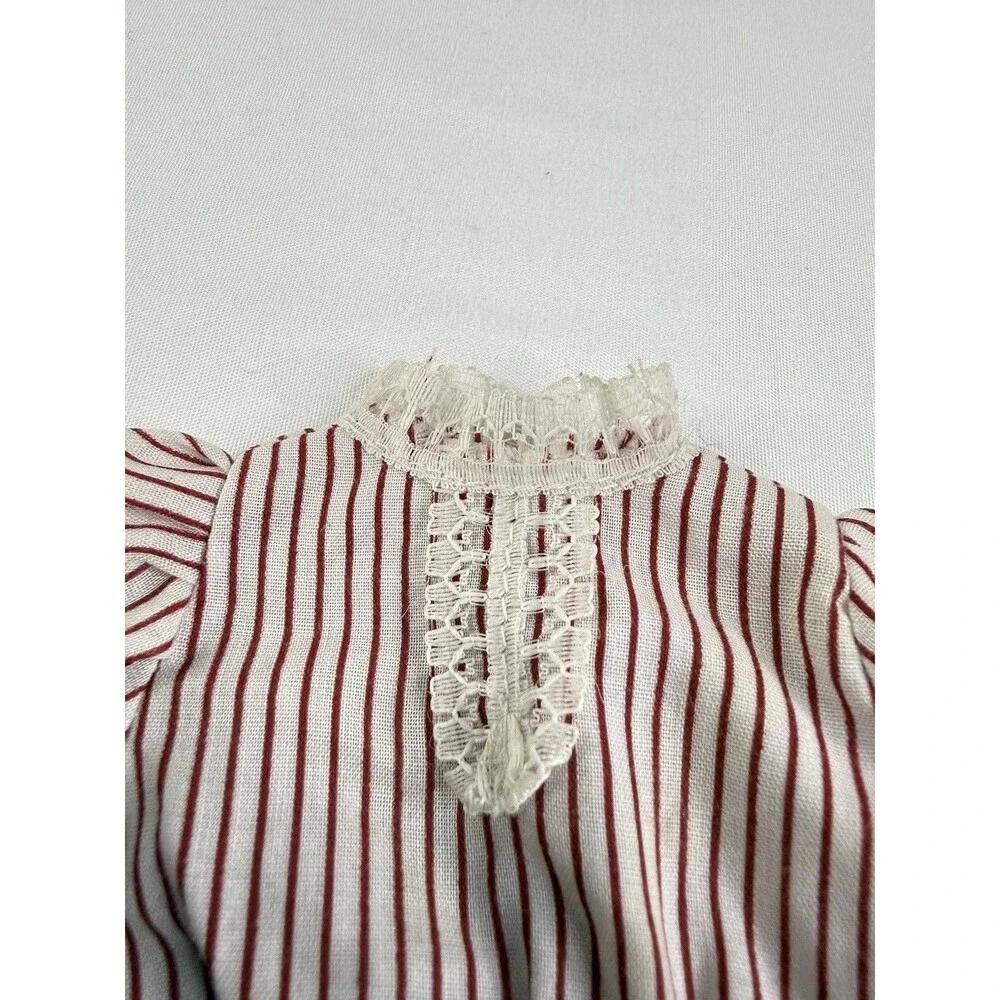 N/A small striped
