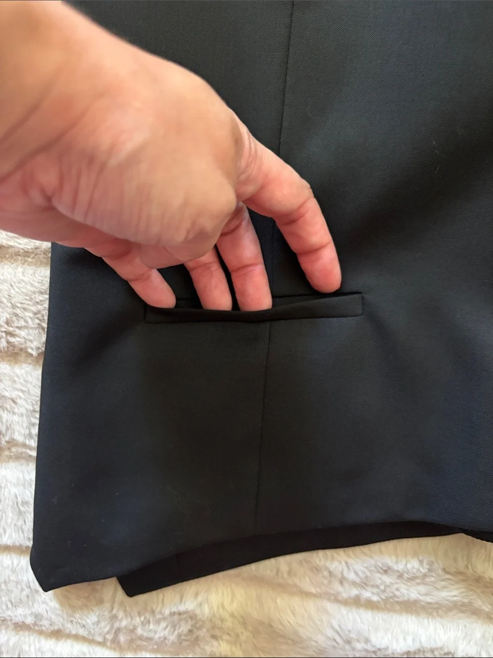 Express sleek black