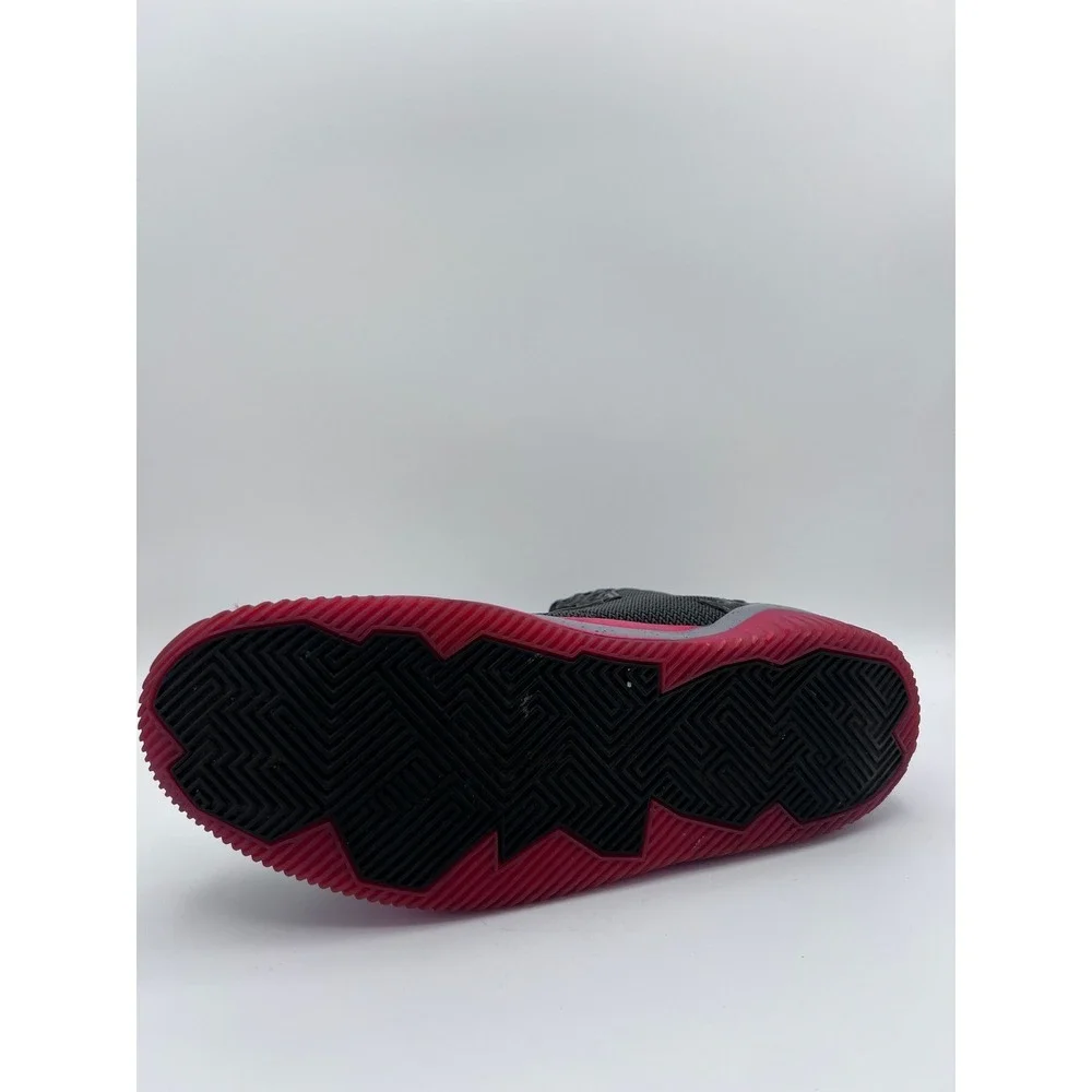 Jordan spike forty