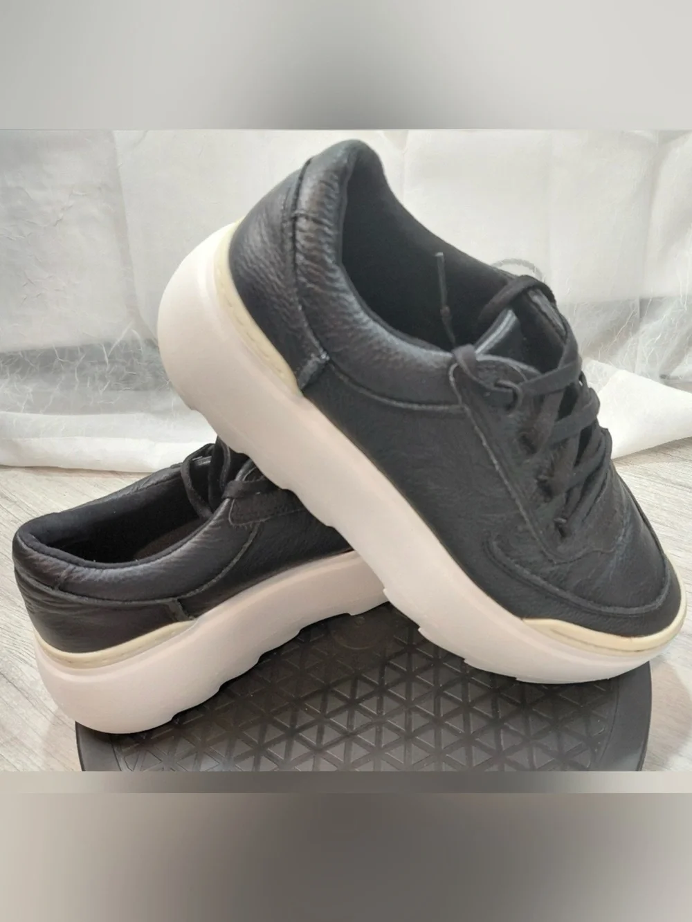 UGG comfortable women’s