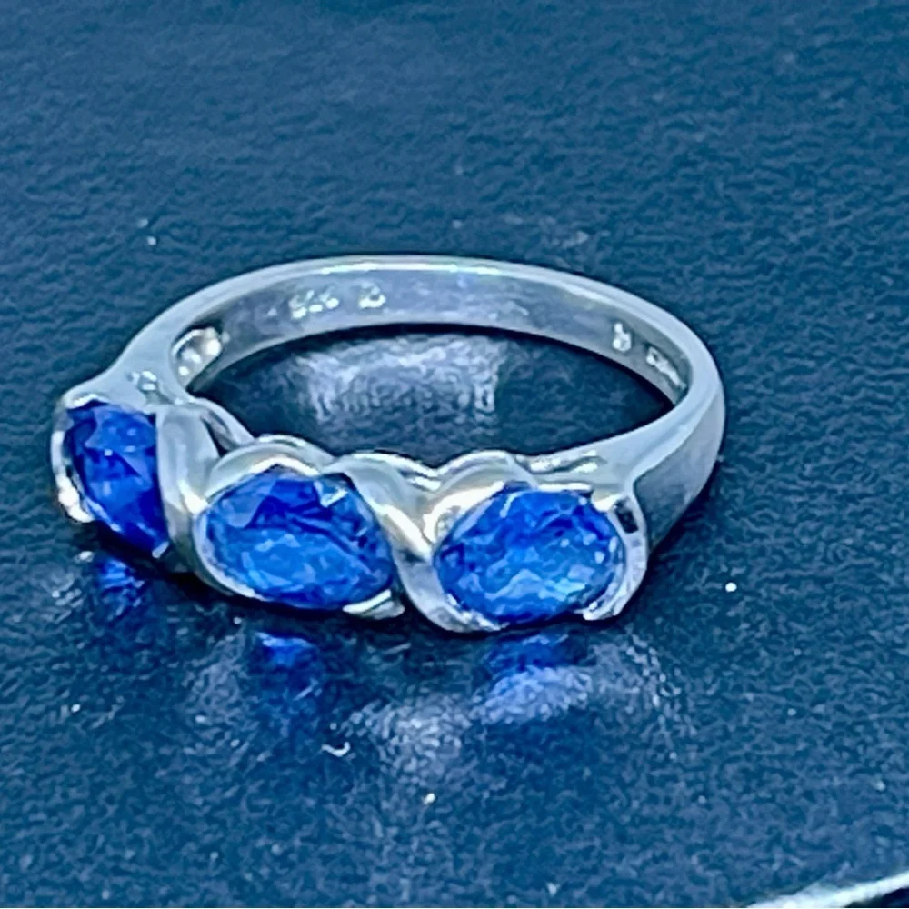 N/A beautiful blue