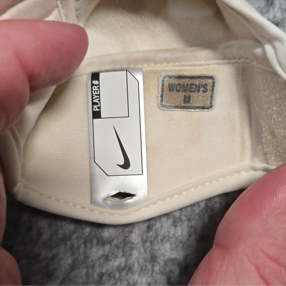Nike women full