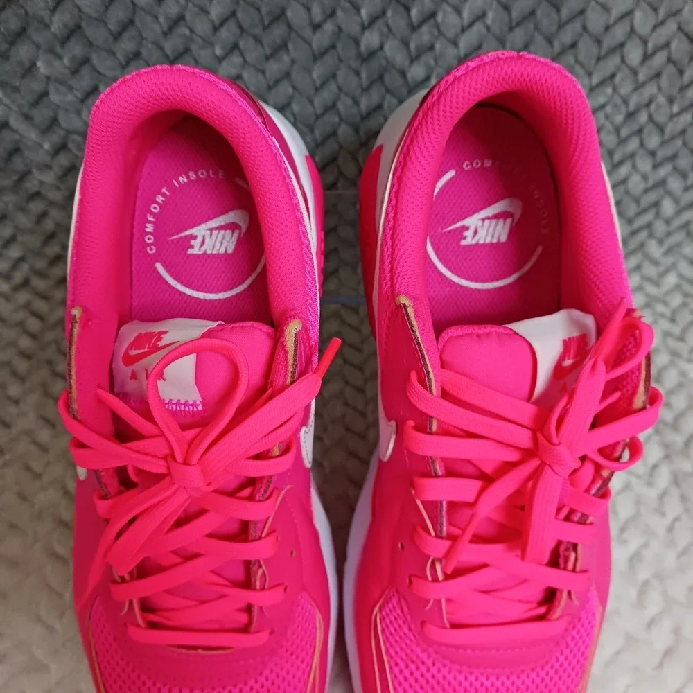 Nike bold air
