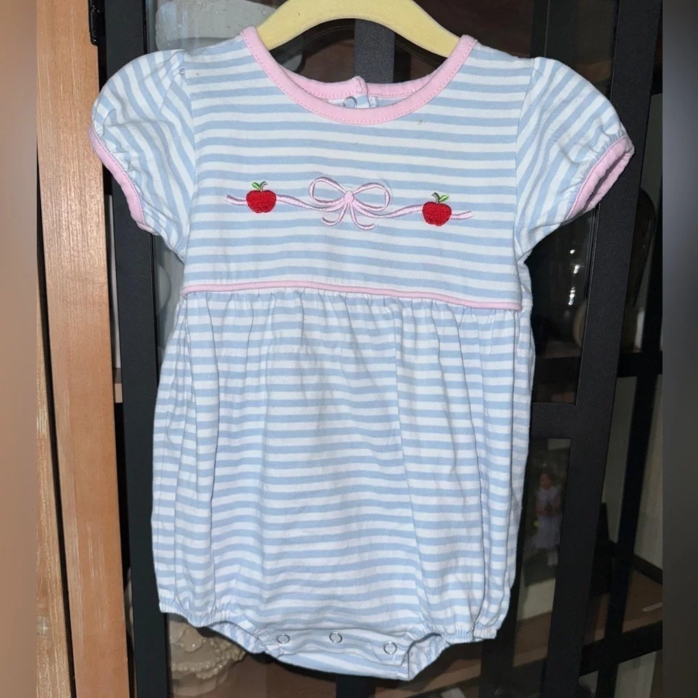 Trotter Street Kids size months