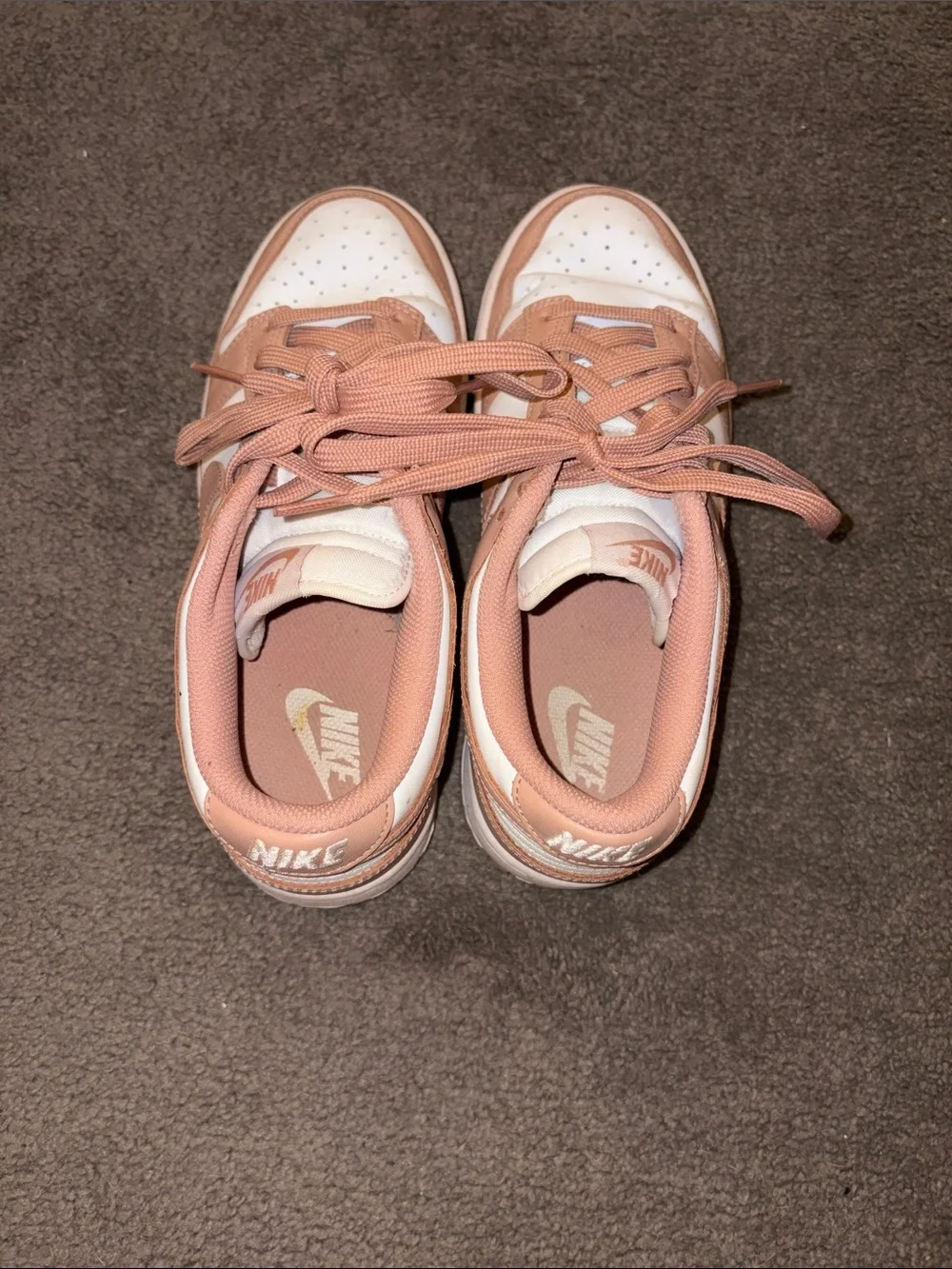 Nike classic low