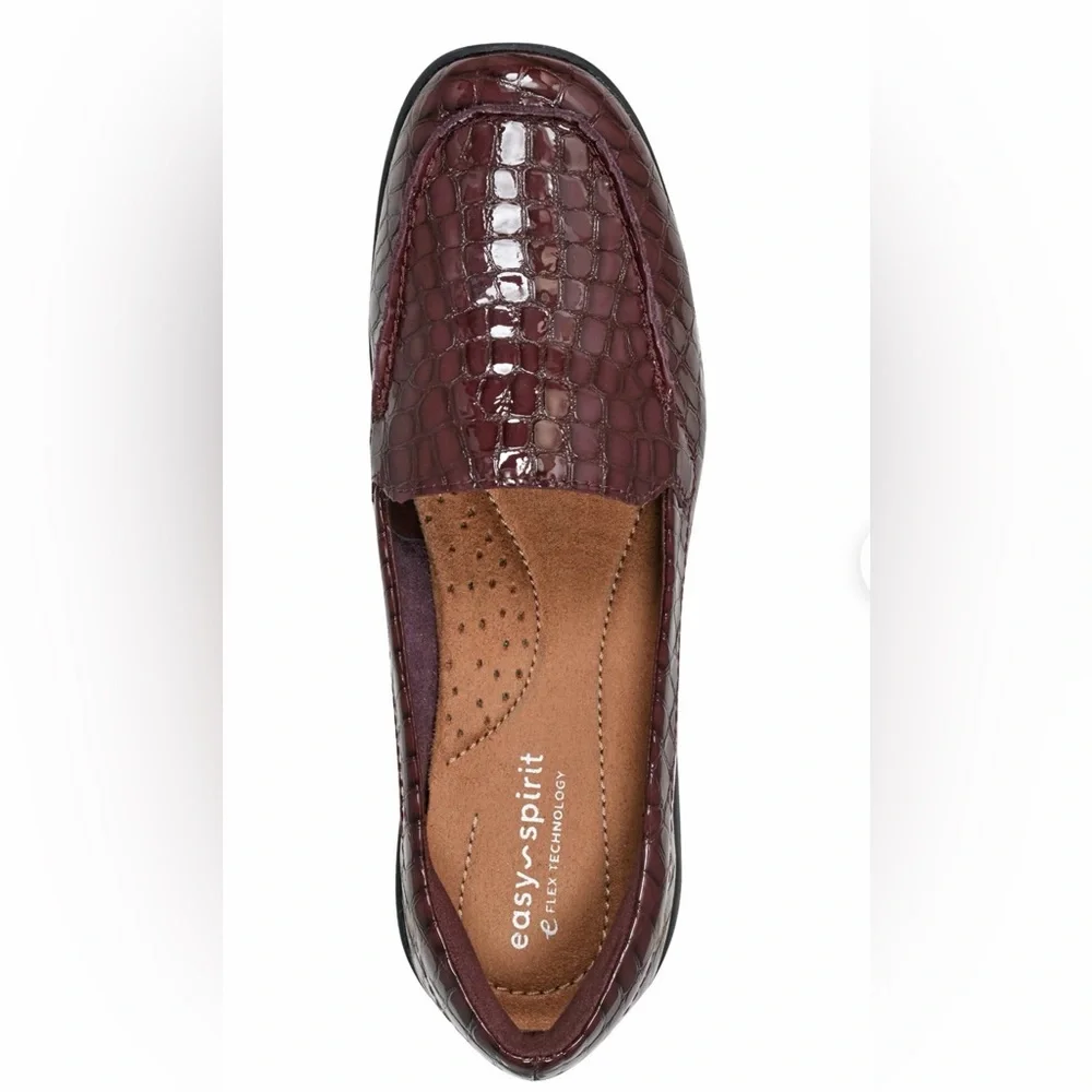 Easy Spirit chic burgundy