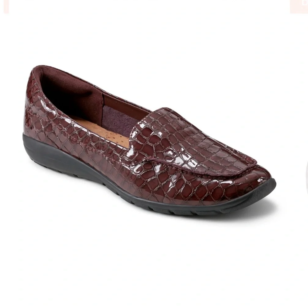 Easy Spirit chic burgundy