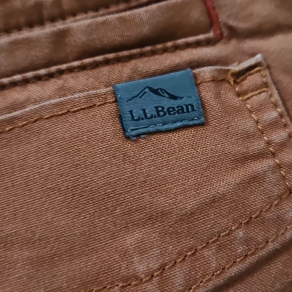 L.L. Bean bean shorts