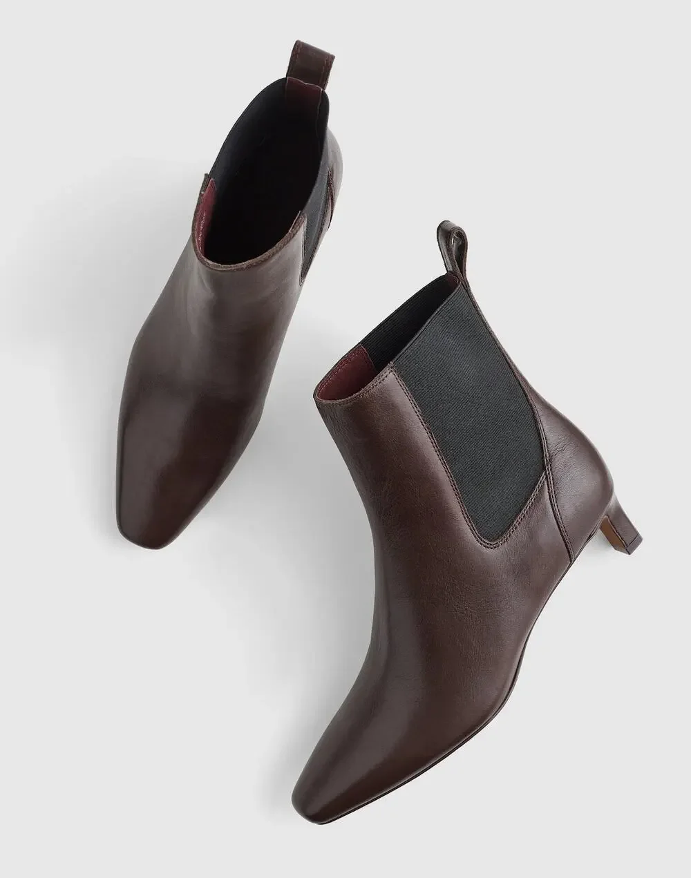Madewell The Dimes Chelsea Boot Snipped Toe Turkish Coffee Leather Size 9 NWOB