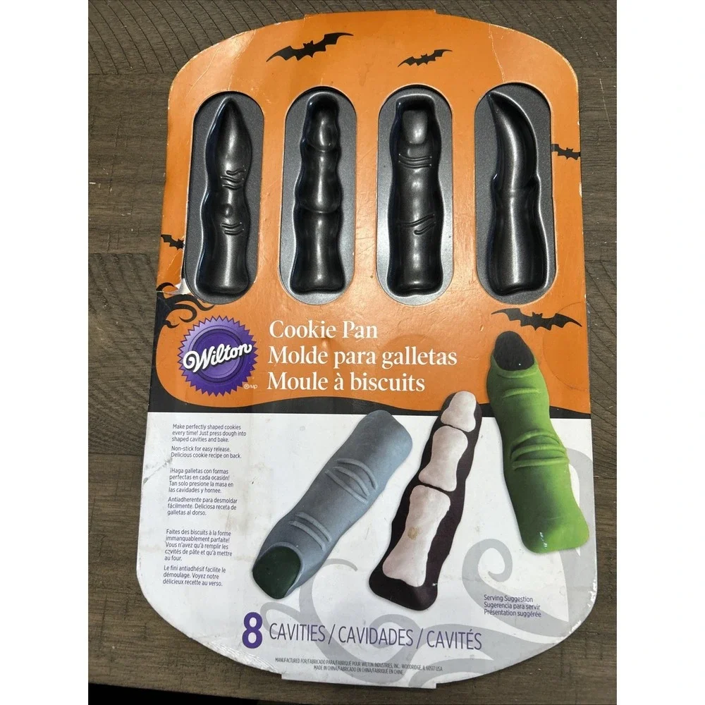 Wilton Industries Cookie Pan Halloween Monster Witch Fingers NEW Non Stick Pan‎