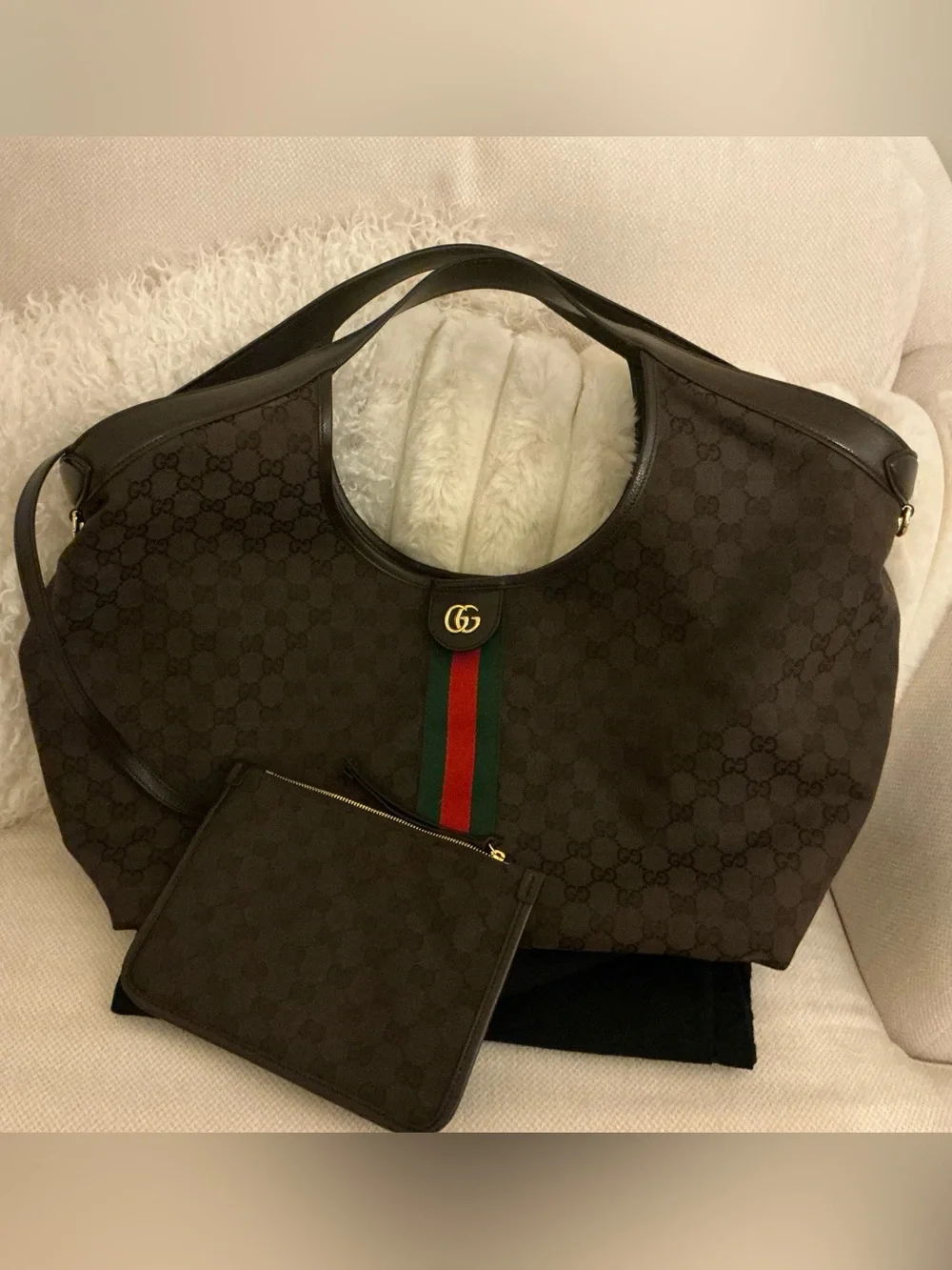 Gucci authentic large