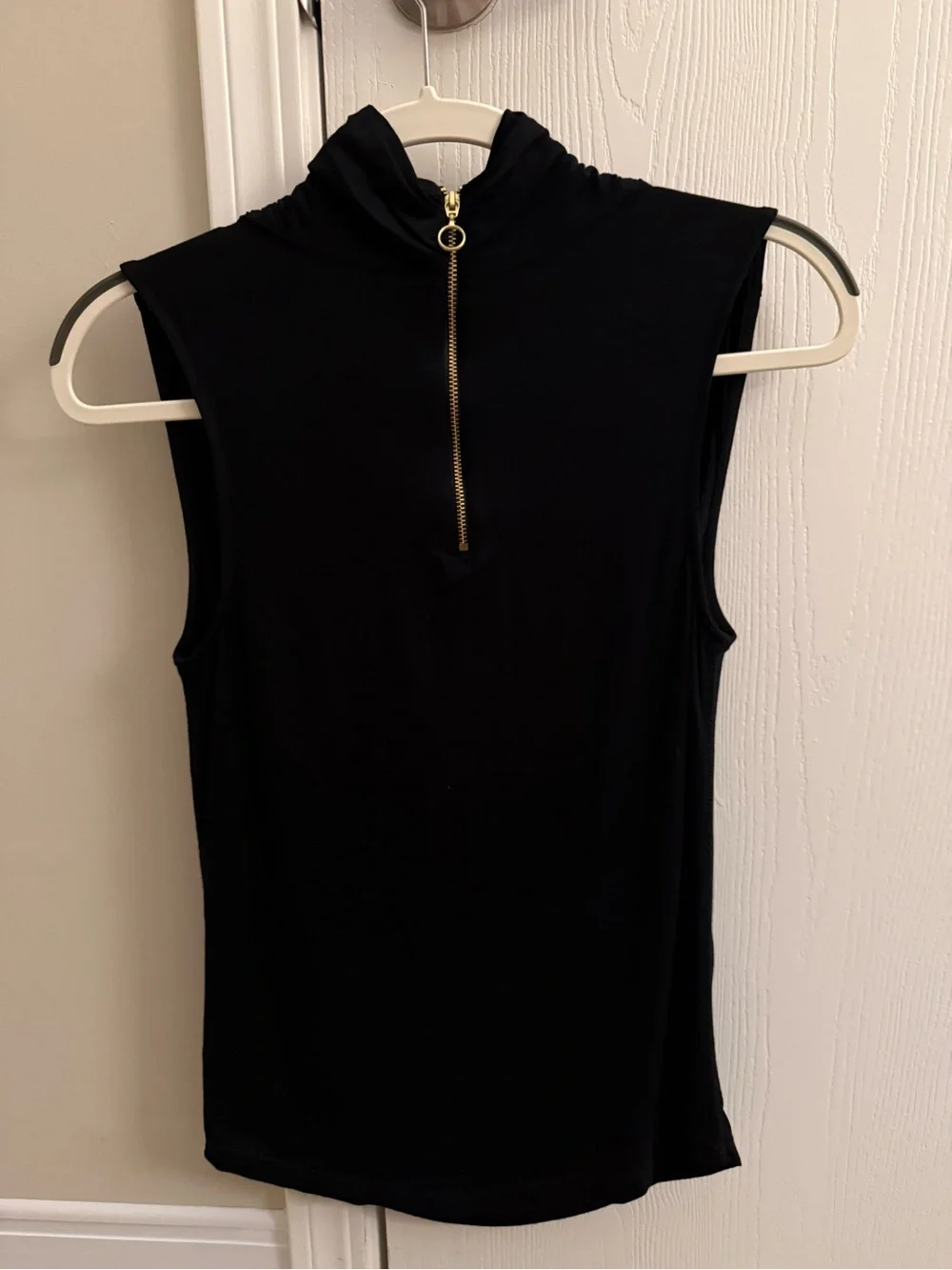 NWOT Free People Black Women’s Small Sleeveless Draped Back Top Zipper Classic
