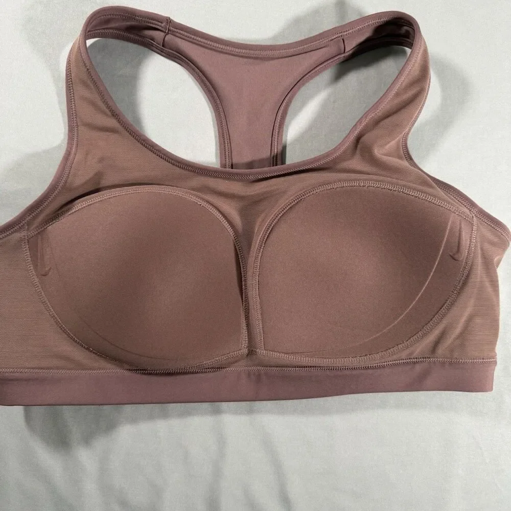 Nike women swoosh