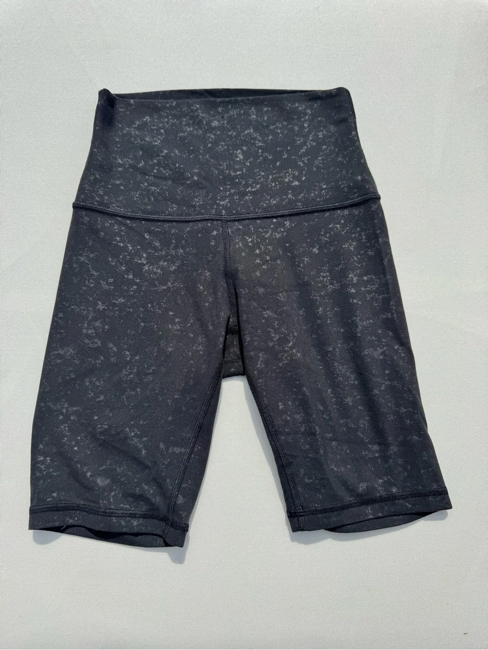 lululemon athletica excellent used