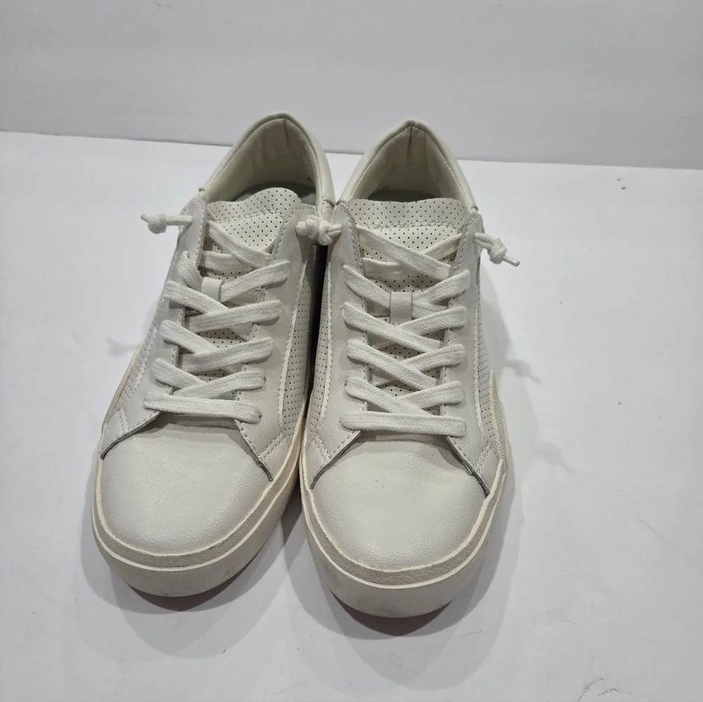 Dolce Vita stylish white