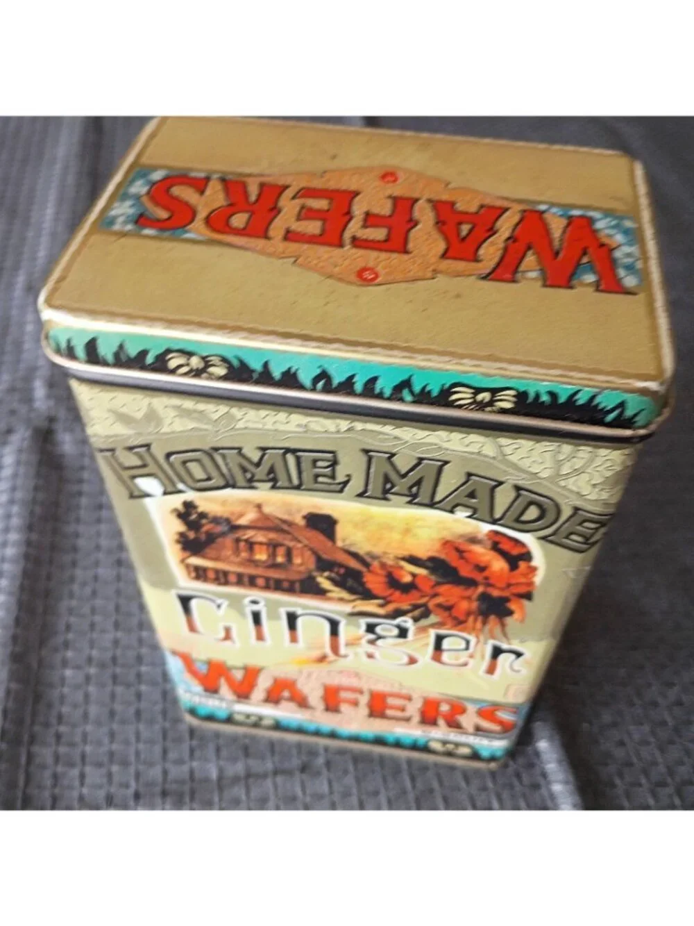 Vintage Oval Metal Lithograph Home Made Ginger Wafers Famous Biscuit Tin ENGLAND