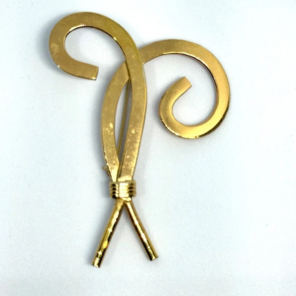 N/A vintage gold
