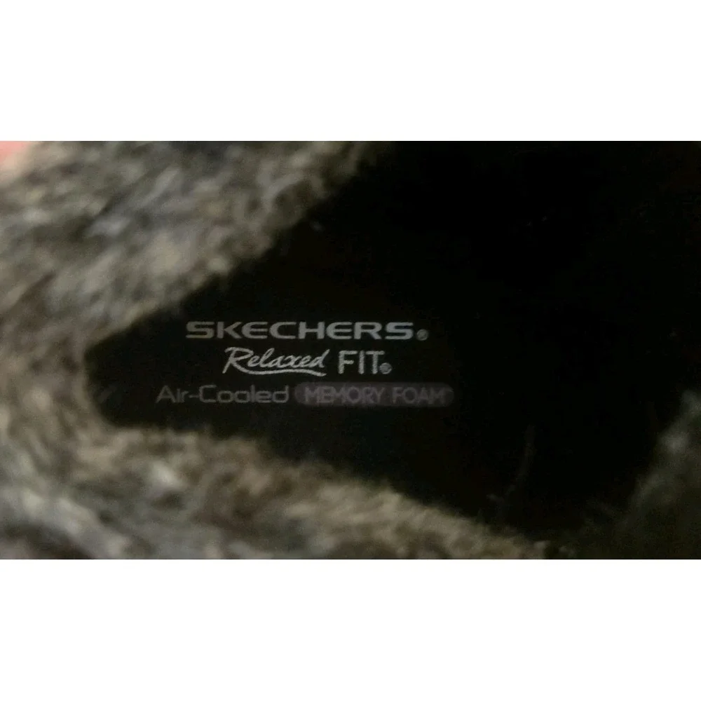 Skechers relaxed fit