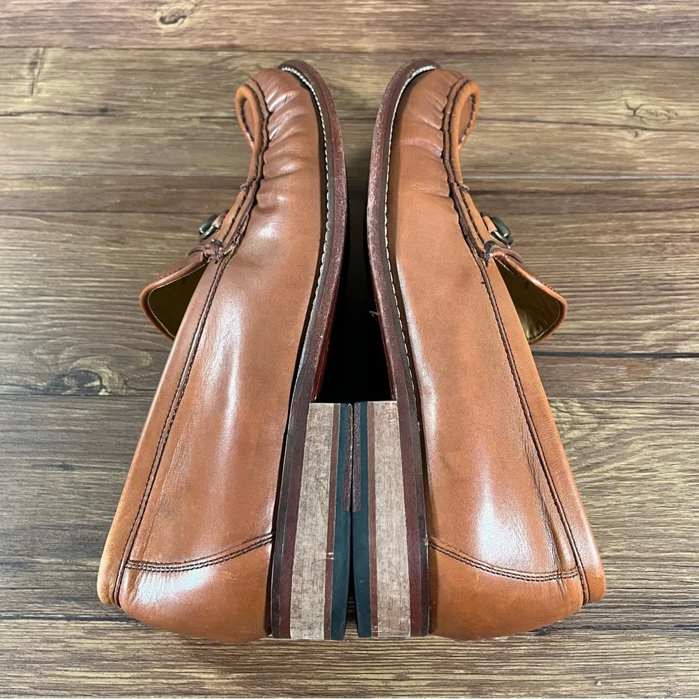 Cole Haan ships within