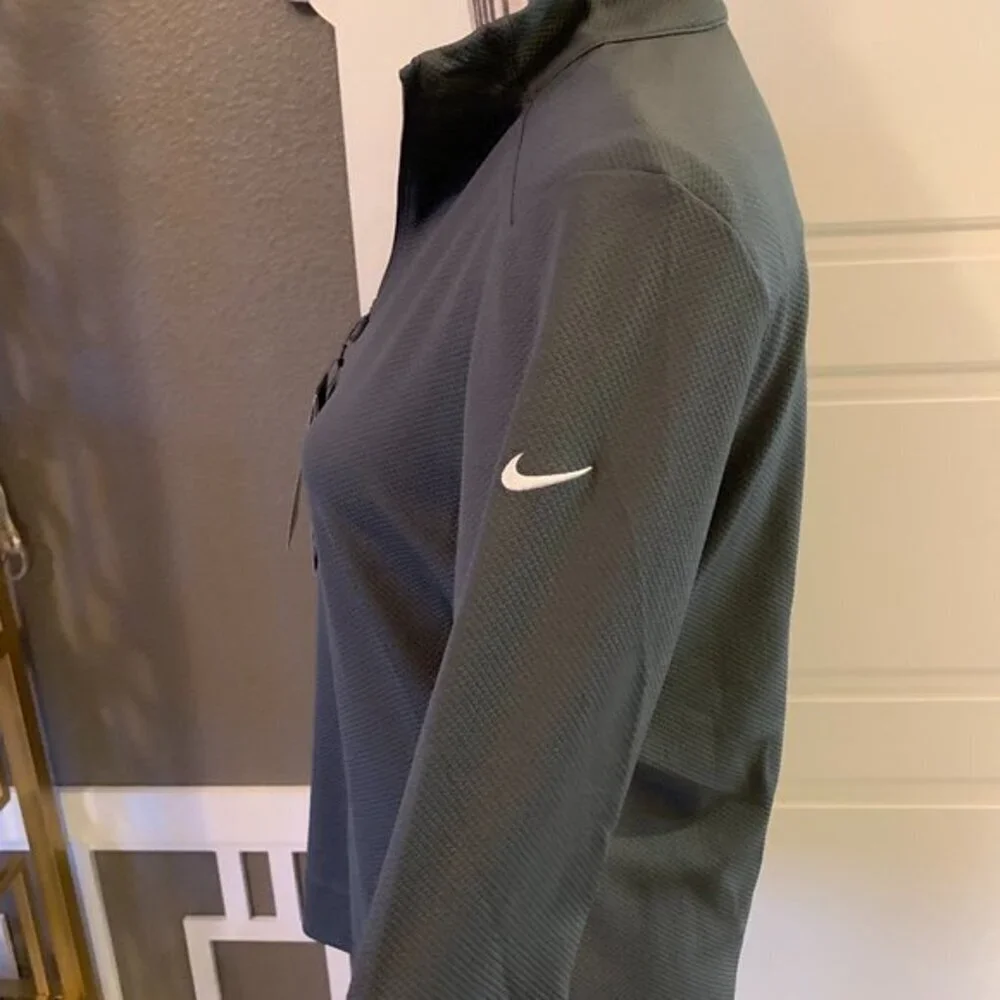 Nike Dri-Fit Half Zip Pullover NWT