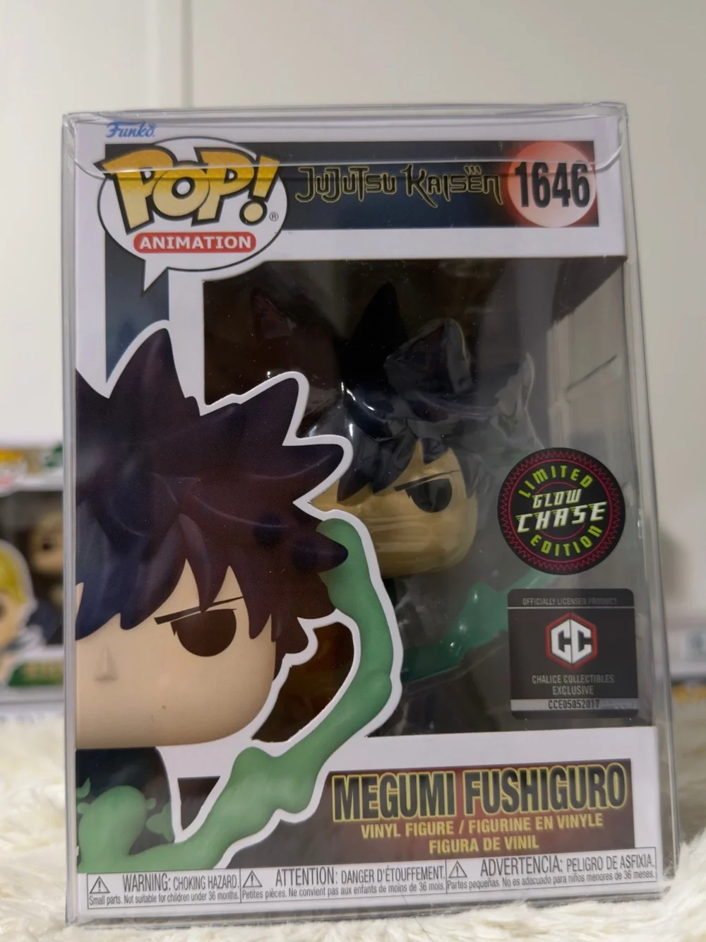 Funko Pop! Animation Megumi Fushiguro Black & Green (Limited Glow Chase)