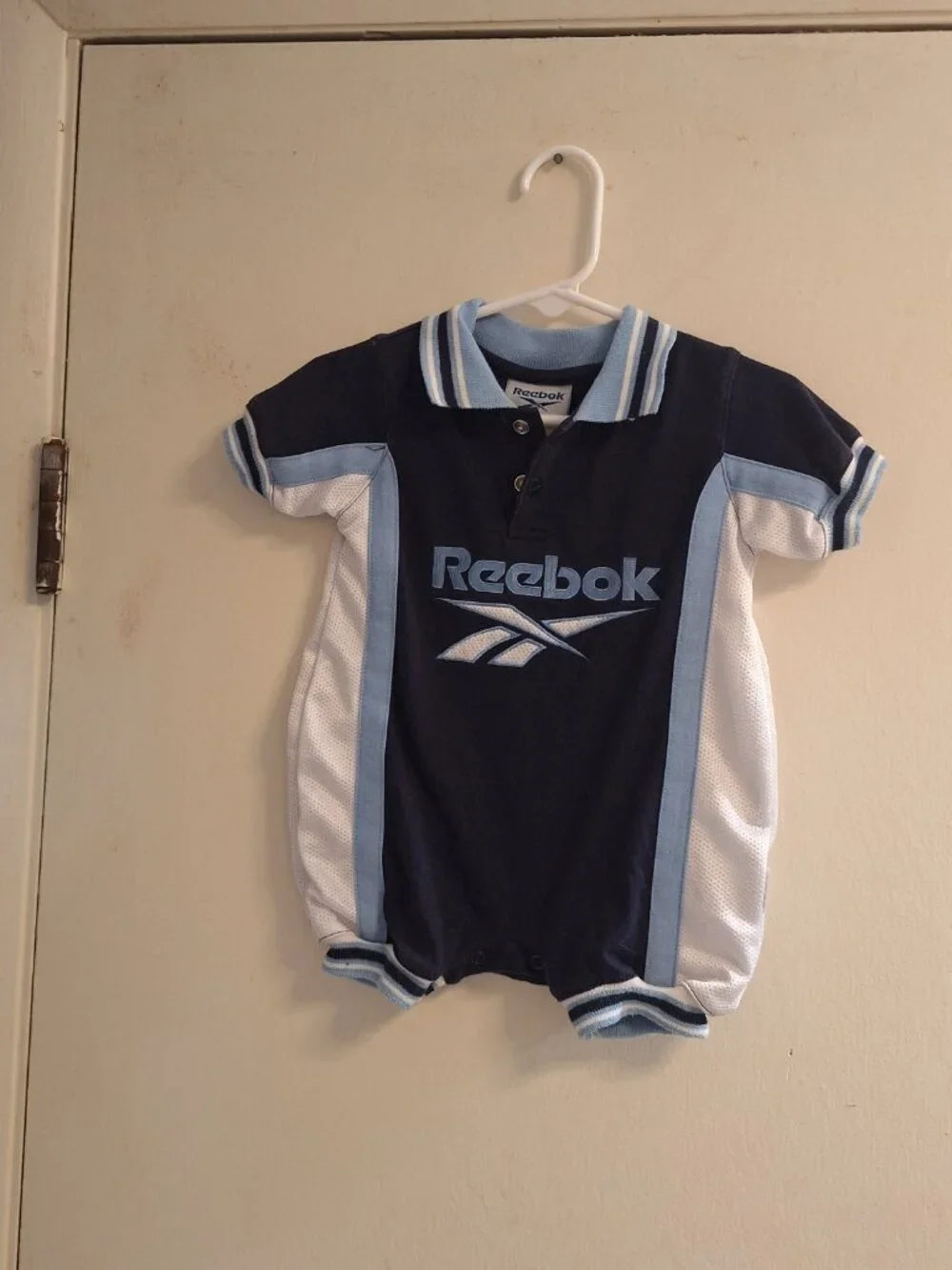 Reebok onesie 6 to 9 months