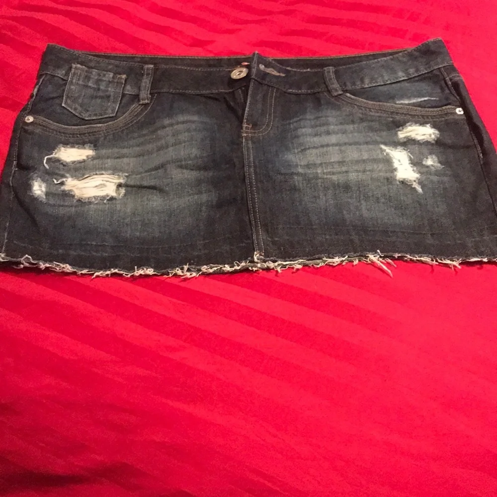 Guess used excellent