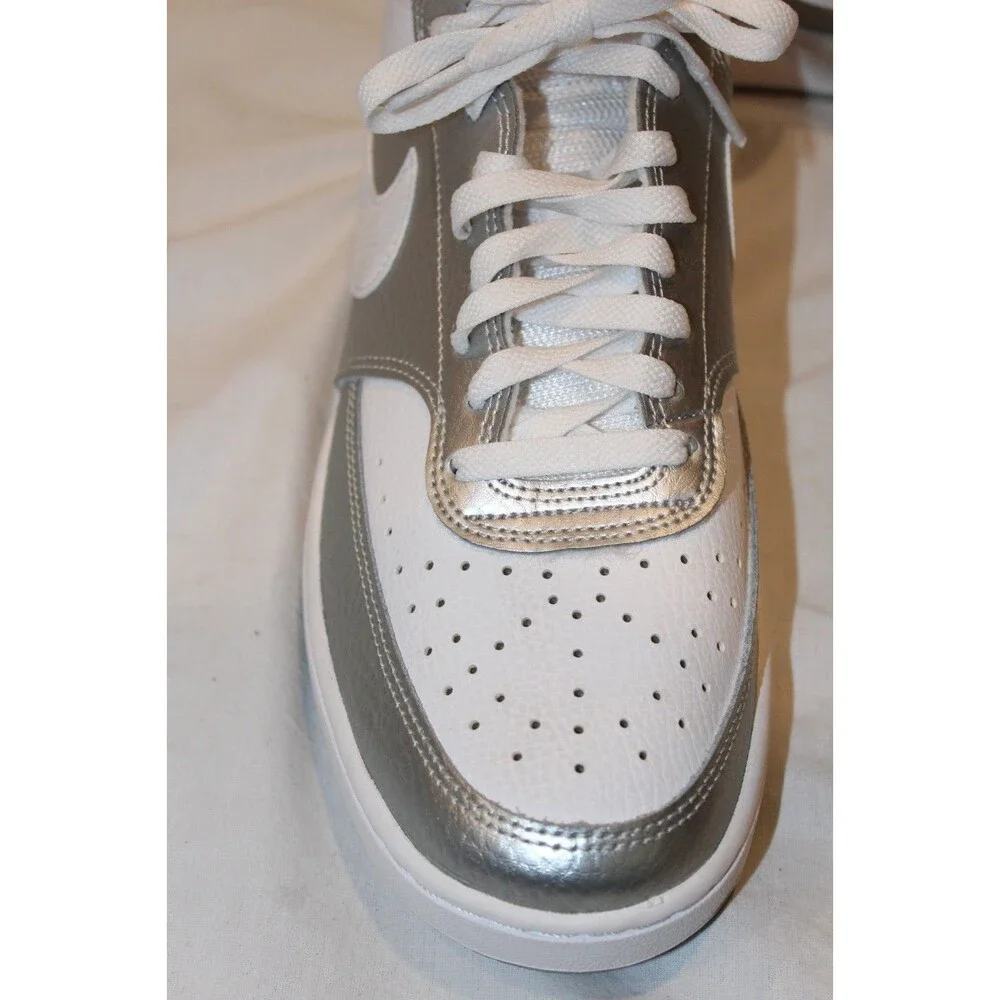 Nike love classic