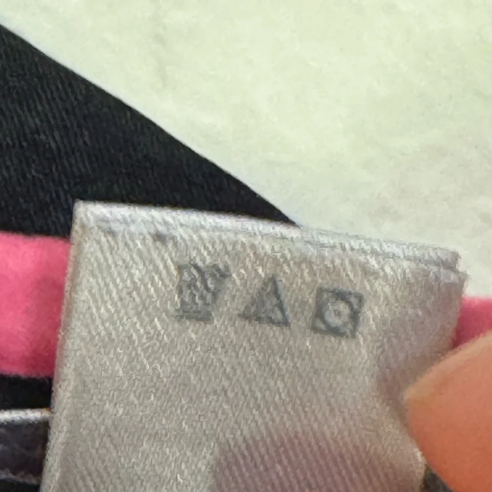 Victorias Secret excellent no