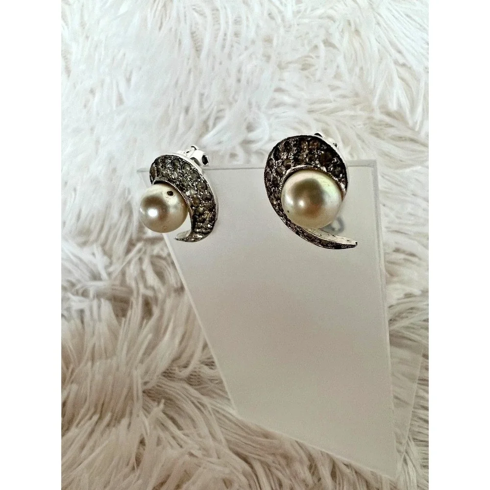 Vintage Jomaz Pearl Rhinestone Crescent Clip Earrings 1940s‎ 1950s Signed Halo