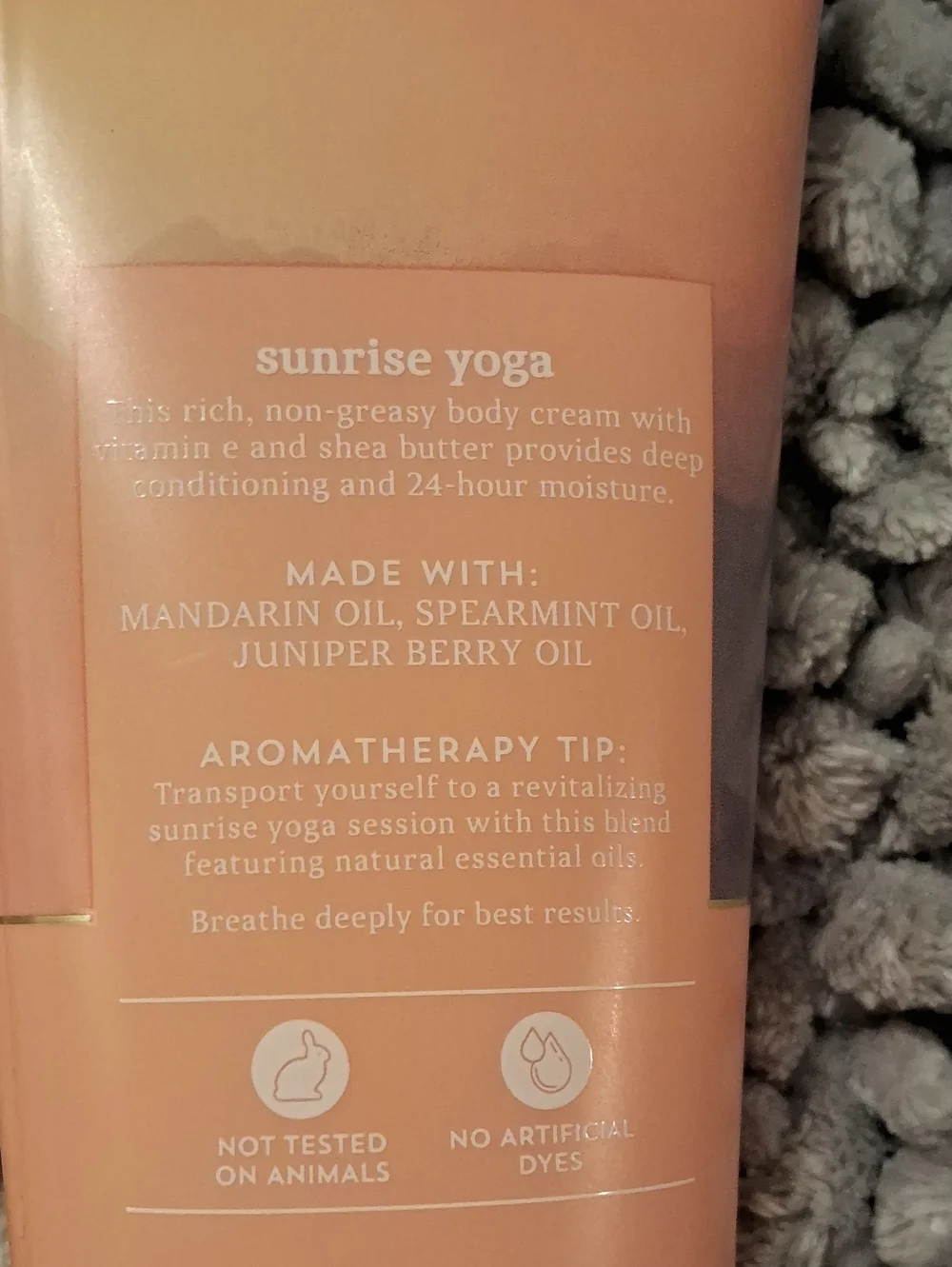 Bath & Body Works nourishing body