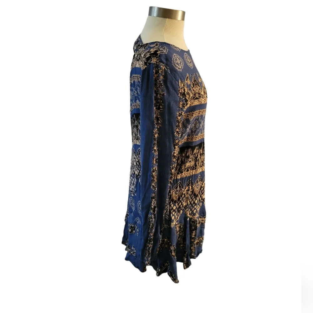Free People blue white
