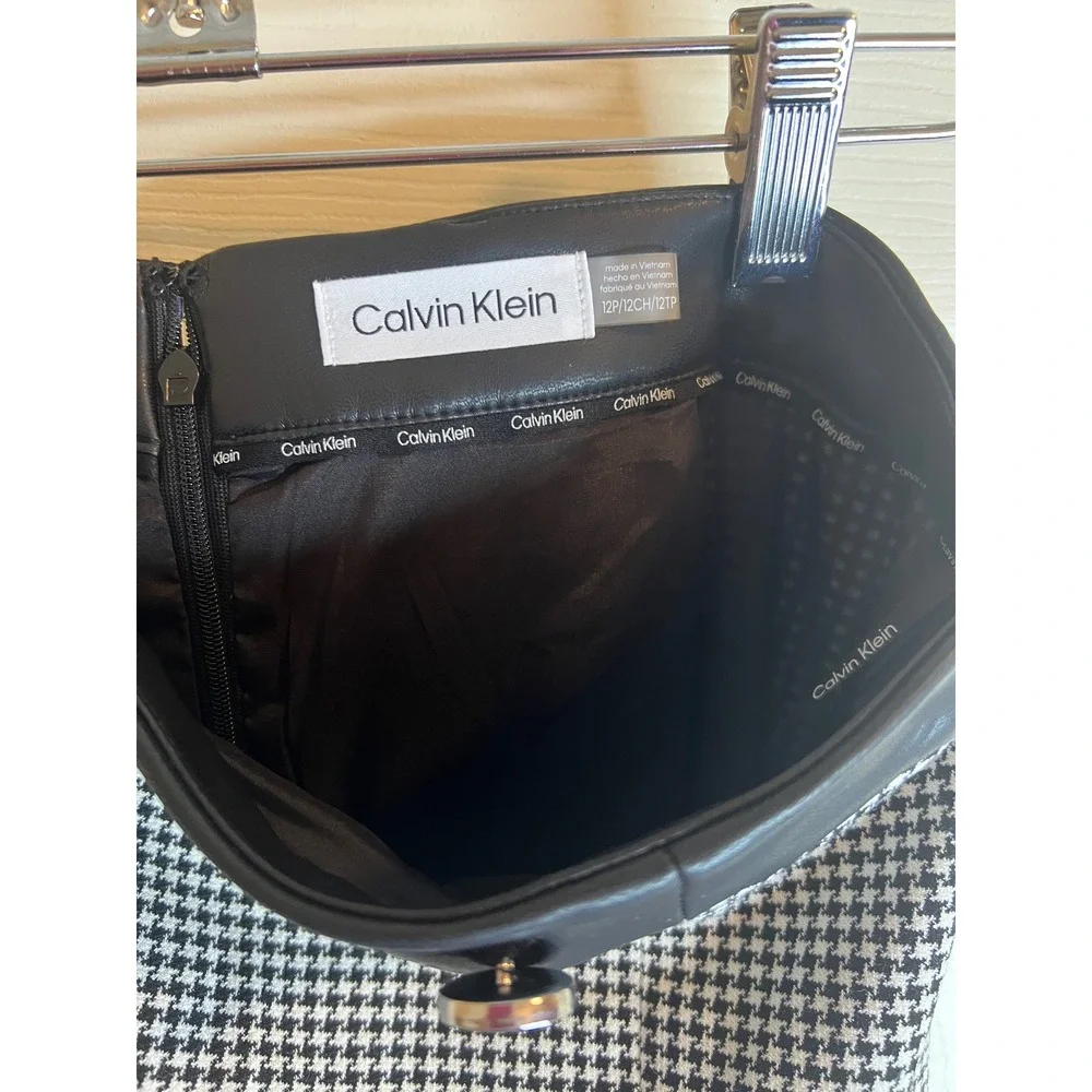 Calvin Klein 12p size