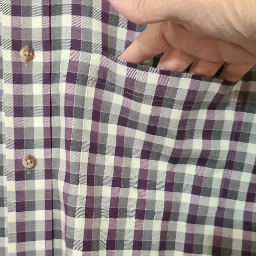 Jos. A. Bank casual button