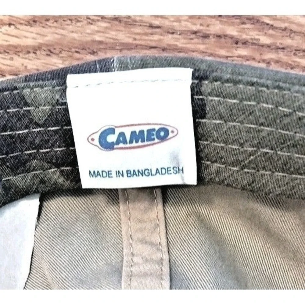 The Unbranded Brand this plain