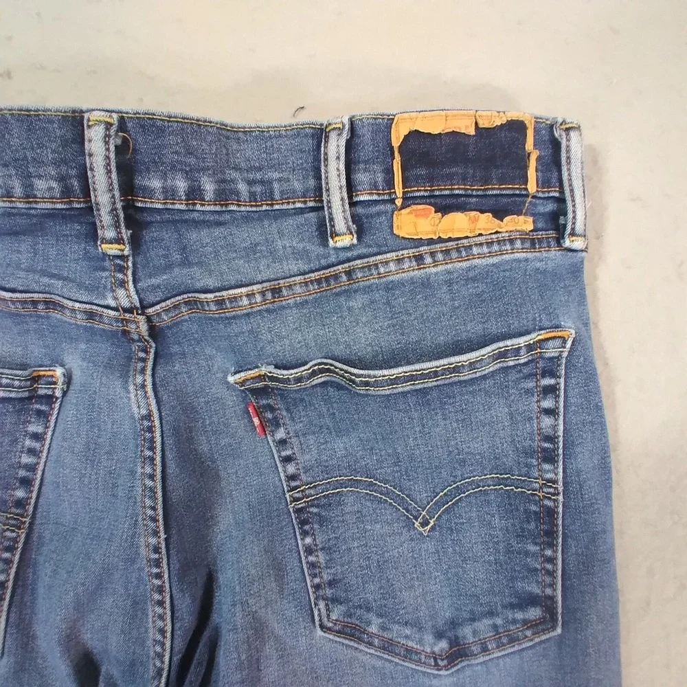 Levis good used