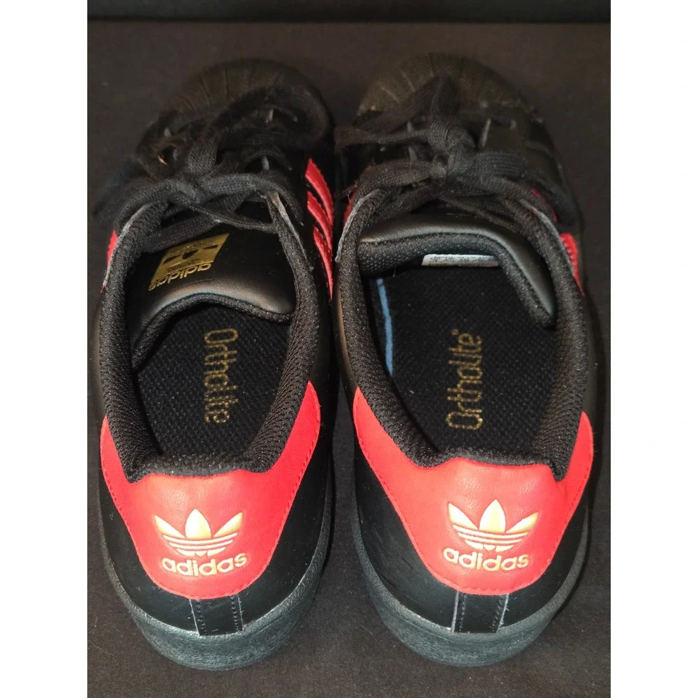 adidas heads hitting while