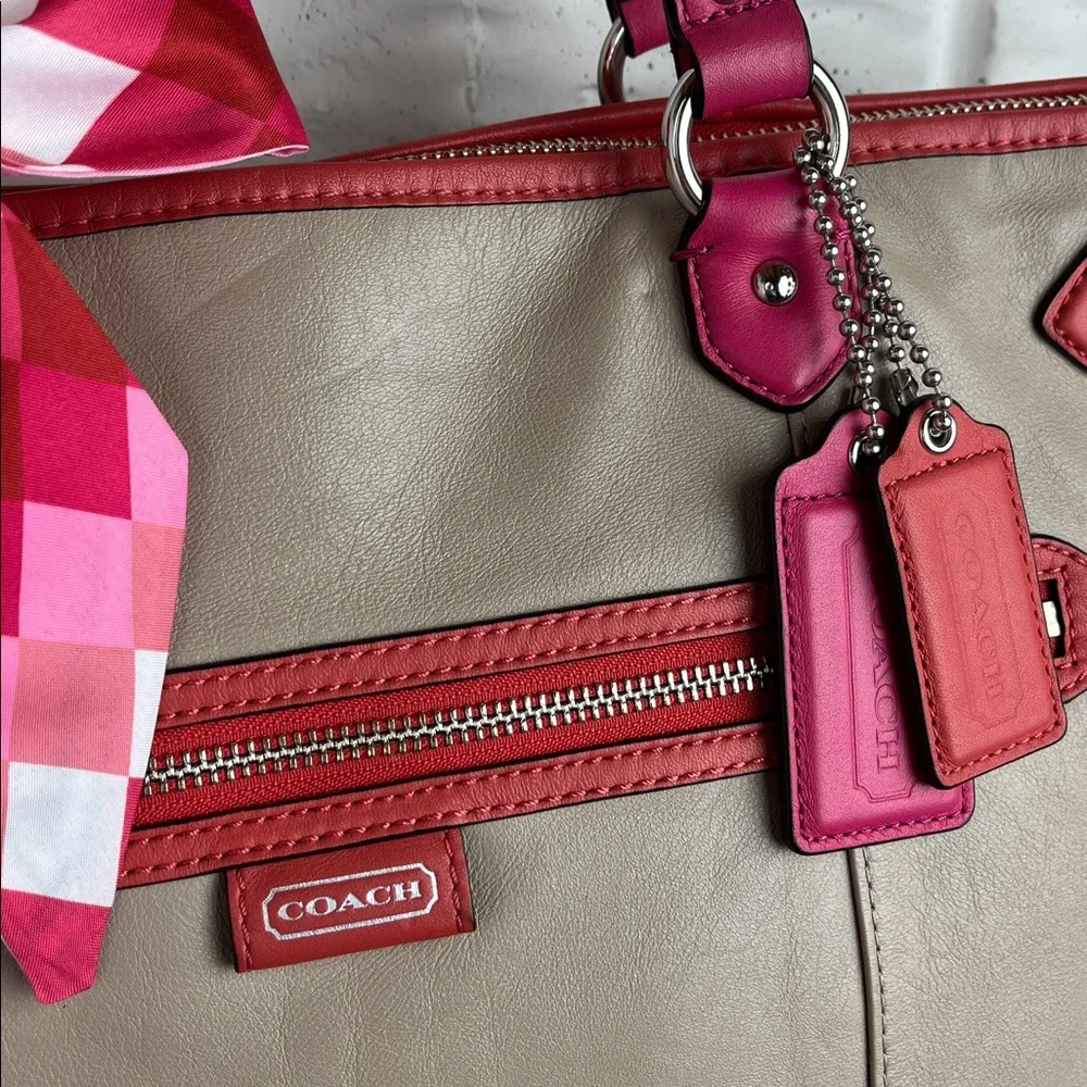 Coach gently preloved
