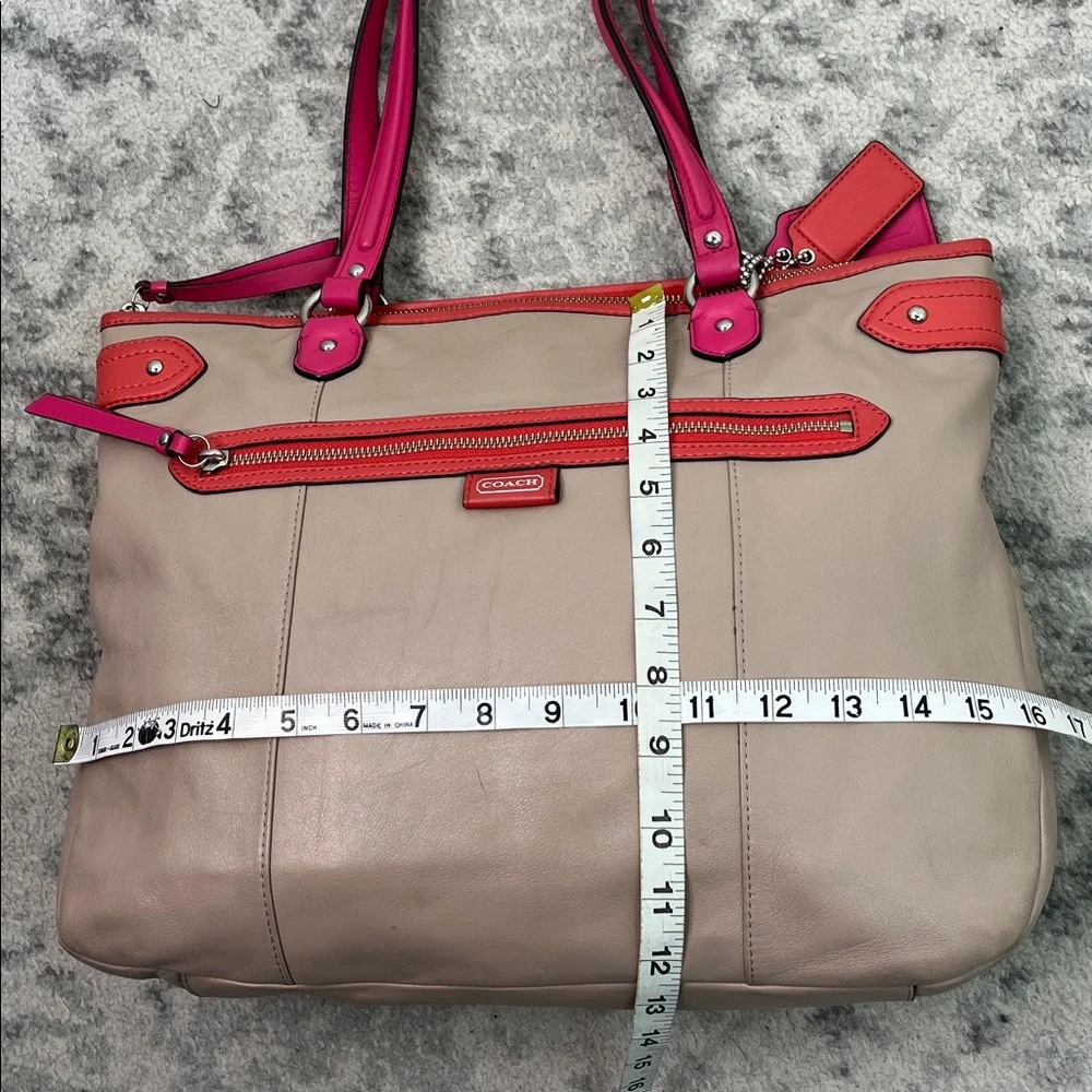 Coach gently preloved