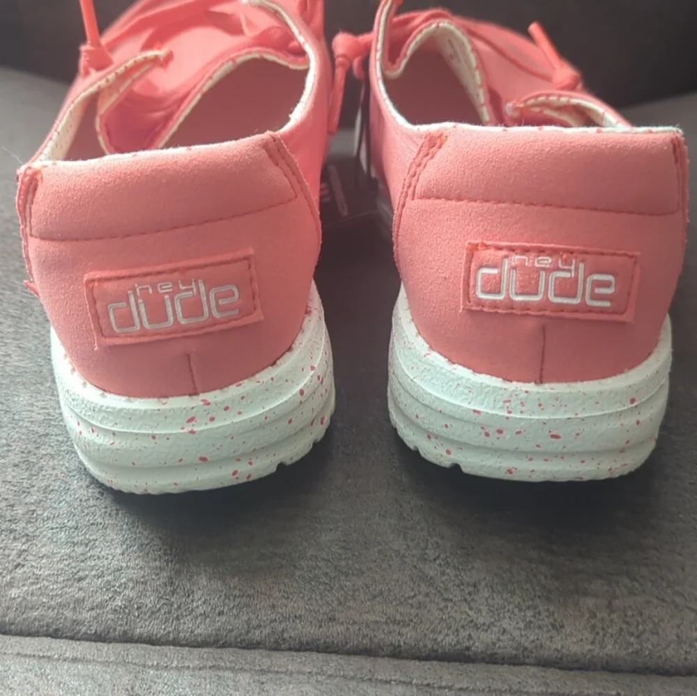 Hey Dude women lightweight ultralight