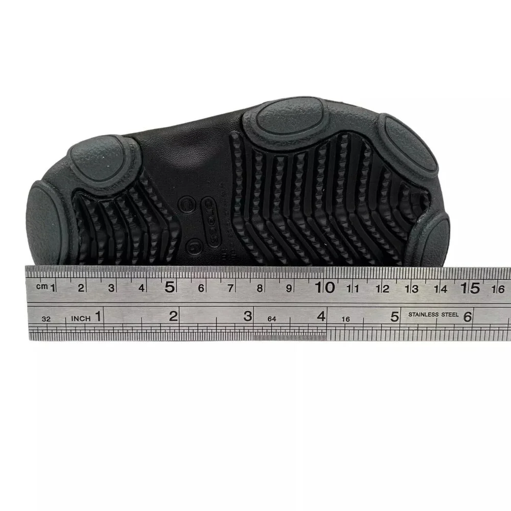 Crocs Baby/Toddler Boys Fisherman Sandals Size 6 Black Closed Toe Slip-on‎